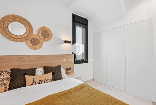 Aus zweiter Hand - Villa -
Orihuela Costa - Costa Blanca