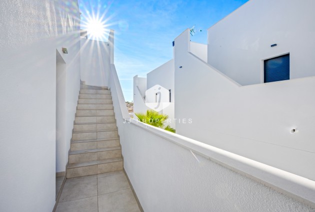 Aus zweiter Hand - Villa -
Orihuela Costa - Costa Blanca