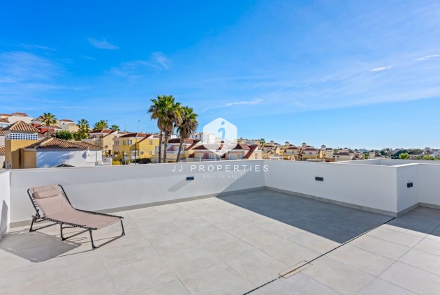 Aus zweiter Hand - Villa -
Orihuela Costa - Costa Blanca