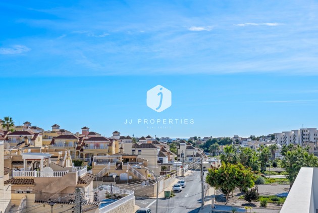 Aus zweiter Hand - Villa -
Orihuela Costa - Costa Blanca