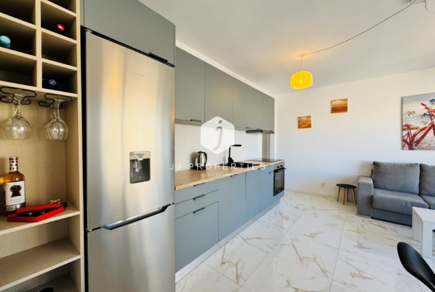 Resale - Apartment / flat -
La Mata - Costa Blanca