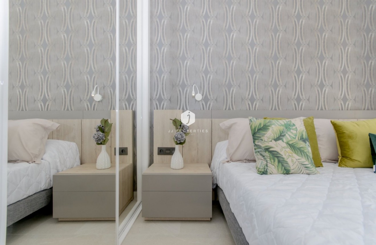 New Build - Bungalow -
Torrevieja - Los Balcones