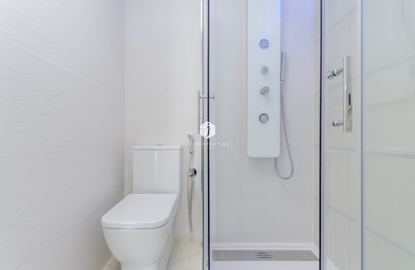 New Build - Bungalow -
Torrevieja - Los Balcones