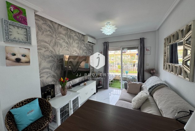 Resale - Apartment / flat -
Orihuela Costa - Costa Blanca