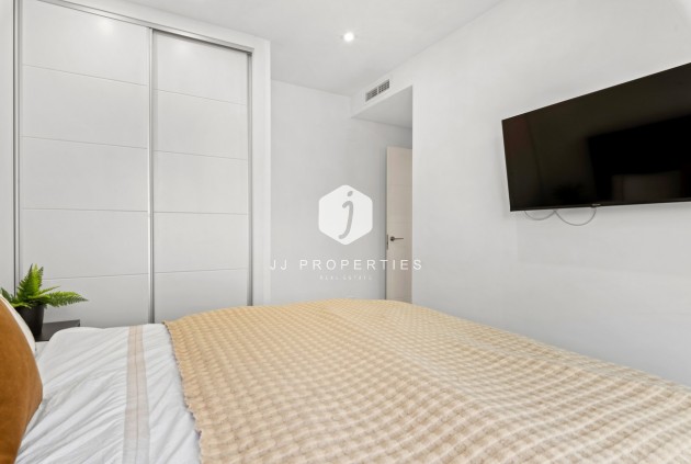 Resale - Villa -
Cabo Roig - Costa Blanca