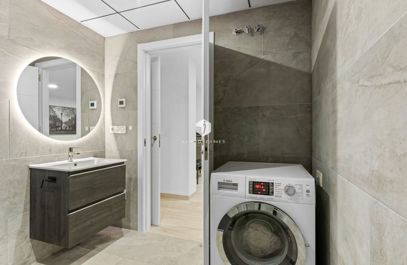 Resale - Villa -
Cabo Roig - Costa Blanca