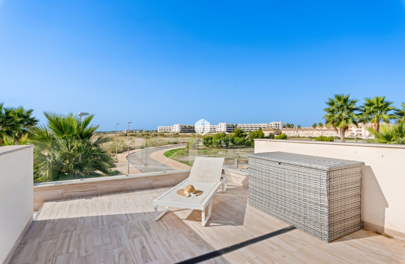 Resale - Villa -
Cabo Roig - Costa Blanca