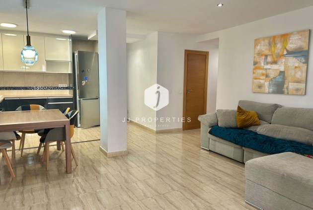 Resale - Apartment / flat -
Torrevieja - Playa del Cura