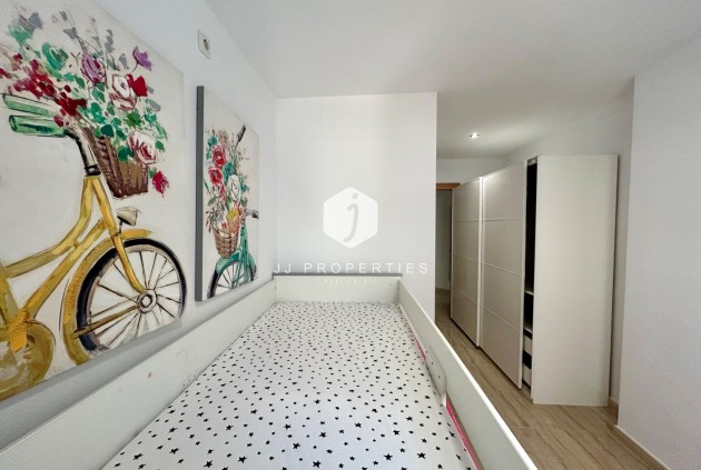 Resale - Apartment / flat -
Torrevieja - Playa del Cura