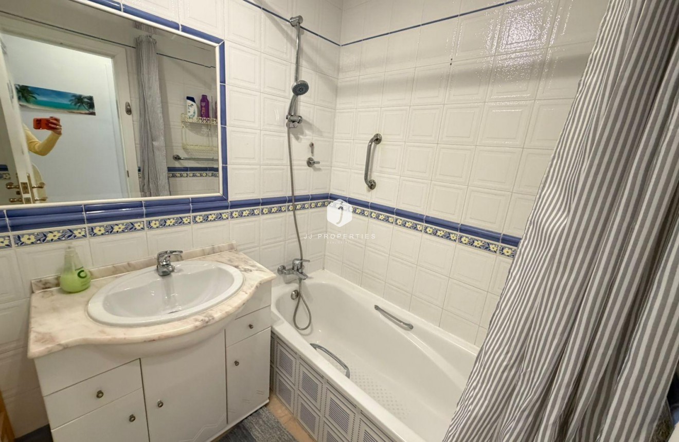 Aus zweiter Hand - Chalet -
Orihuela Costa - Playa Flamenca