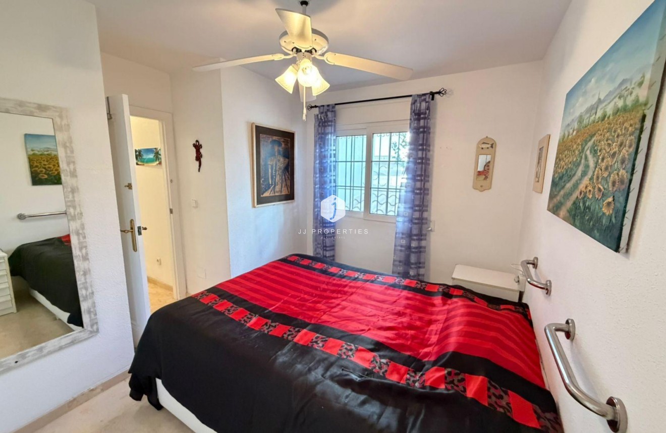 Aus zweiter Hand - Chalet -
Orihuela Costa - Playa Flamenca