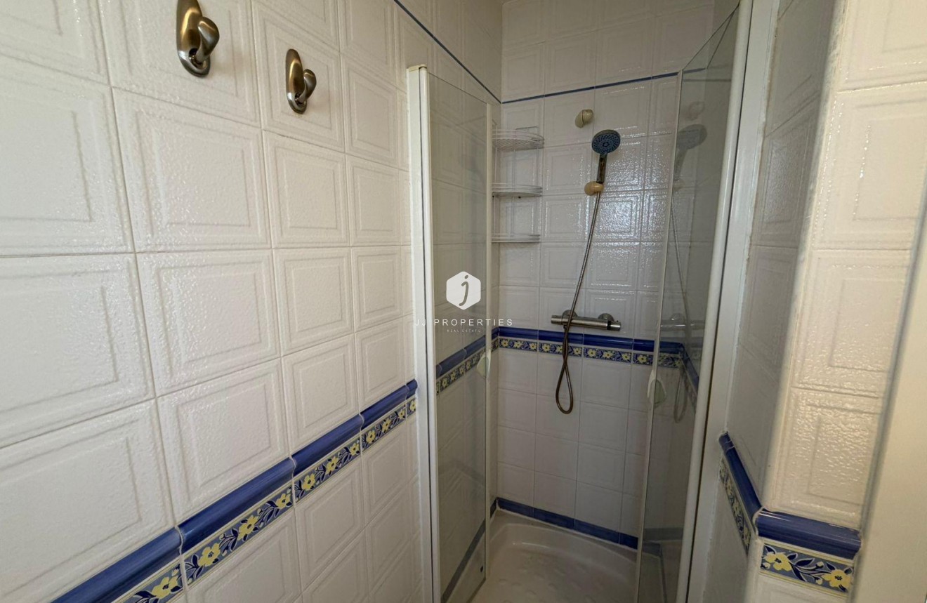 Aus zweiter Hand - Chalet -
Orihuela Costa - Playa Flamenca