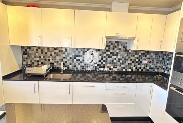 Resale - Chalet -
Orihuela Costa - Costa Blanca