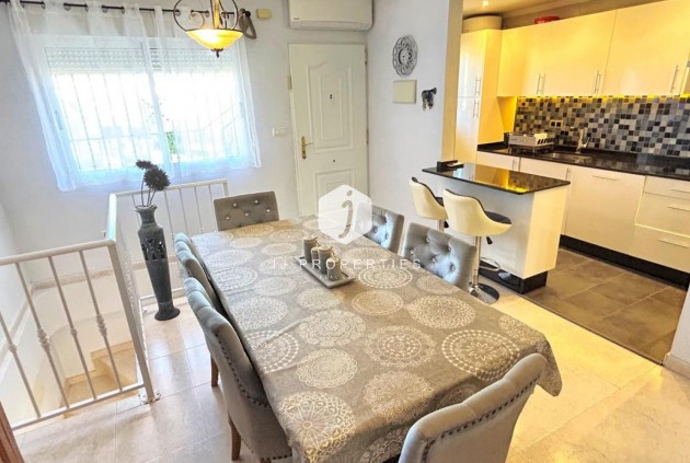 Resale - Chalet -
Orihuela Costa - Costa Blanca