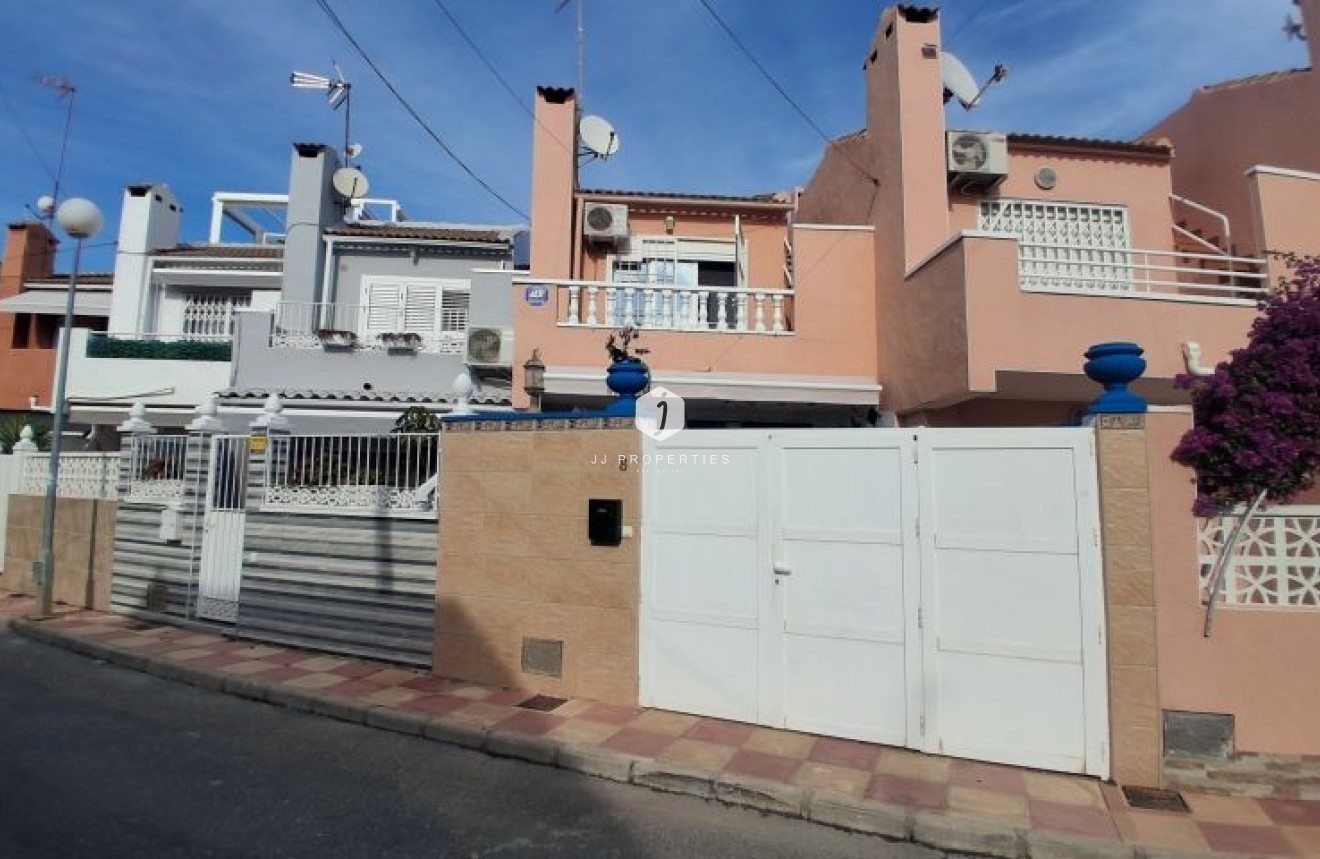 Resale - Duplex -
Torrevieja - Costa Blanca