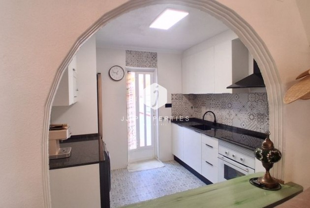 Resale - Duplex -
Torrevieja - Costa Blanca