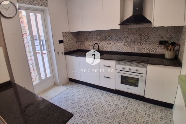 Resale - Duplex -
Torrevieja - Costa Blanca