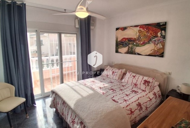 Resale - Duplex -
Torrevieja - Costa Blanca