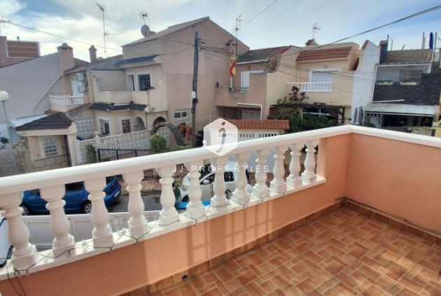Resale - Duplex -
Torrevieja - Costa Blanca