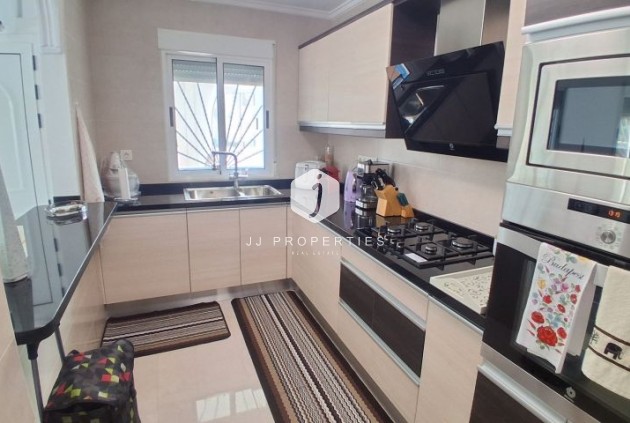 Resale - Villa -
Rojales - Inland