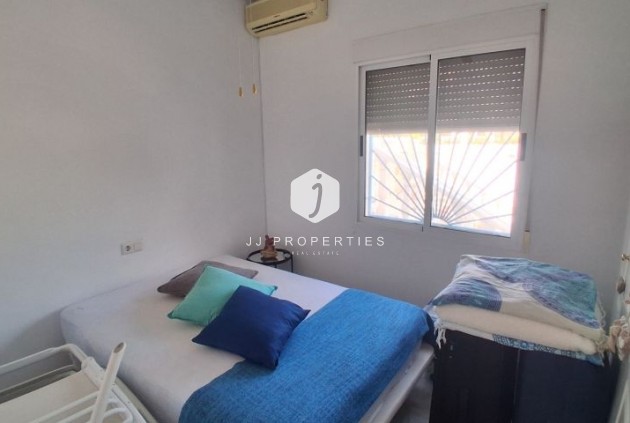 Resale - Villa -
Rojales - Inland