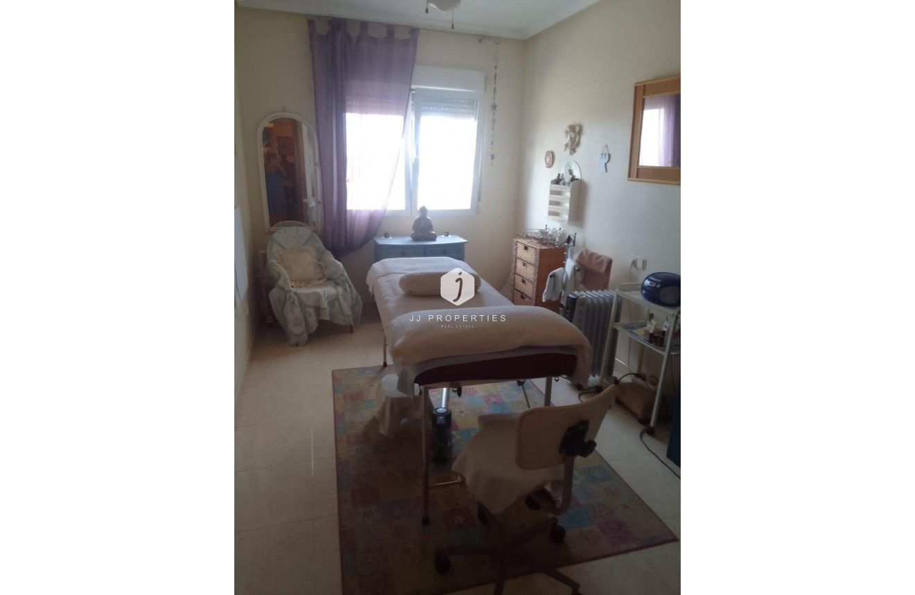 D'occasion - Appartement -
Jacarilla