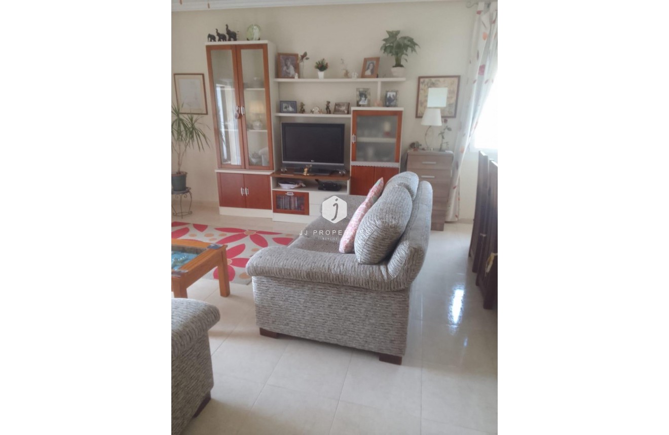 D'occasion - Appartement -
Jacarilla