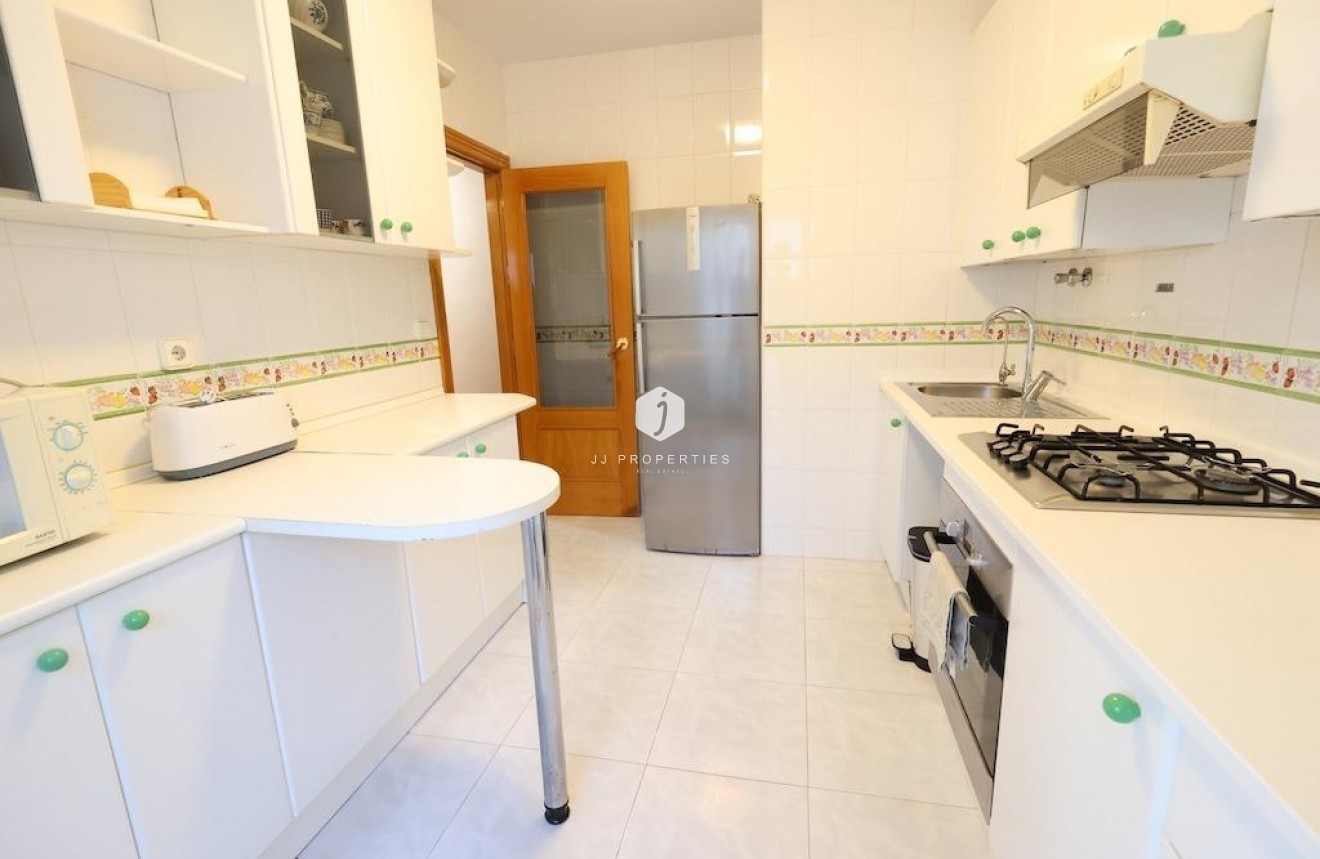 Resale - Bungalow -
Orihuela Costa - Costa Blanca