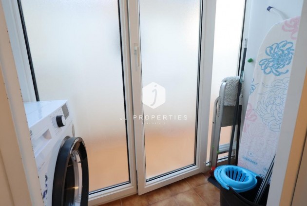 Resale - Bungalow -
Orihuela Costa - Costa Blanca