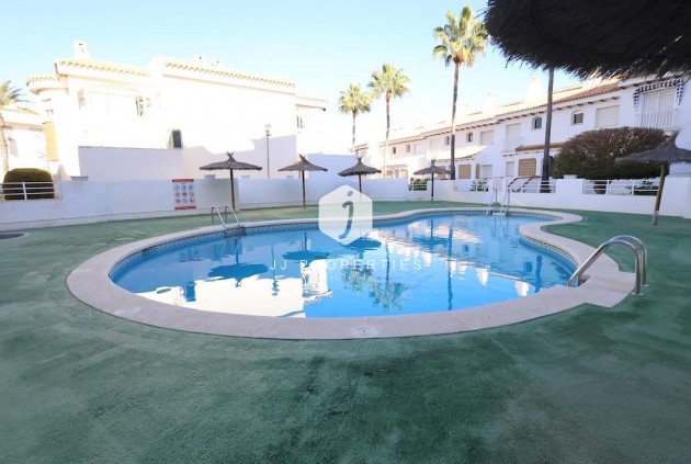 Resale - Bungalow -
Orihuela Costa - Costa Blanca