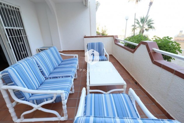 Resale - Bungalow -
Orihuela Costa - Costa Blanca