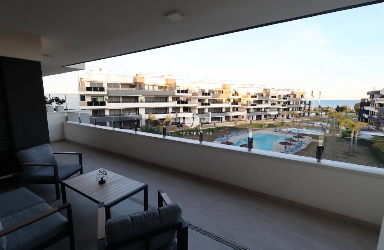 Resale - Apartment / flat -
Orihuela Costa - Costa Blanca