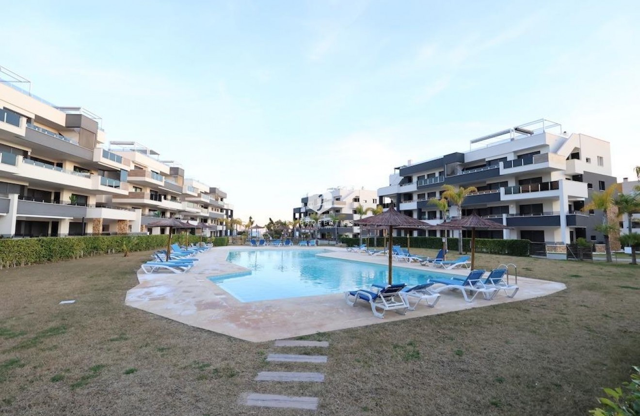 Resale - Apartment / flat -
Orihuela Costa - Costa Blanca