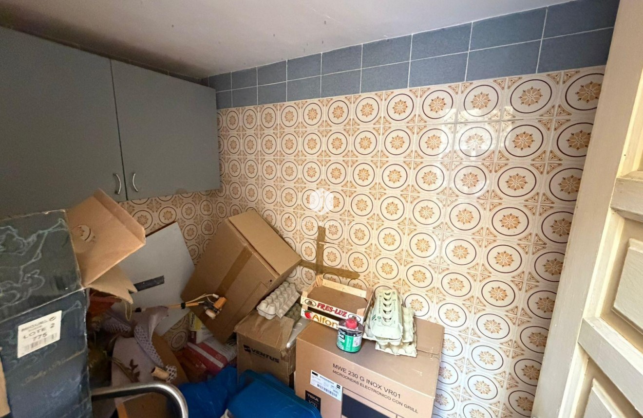 Resale - Apartment / flat -
Torrevieja - Playa del Cura