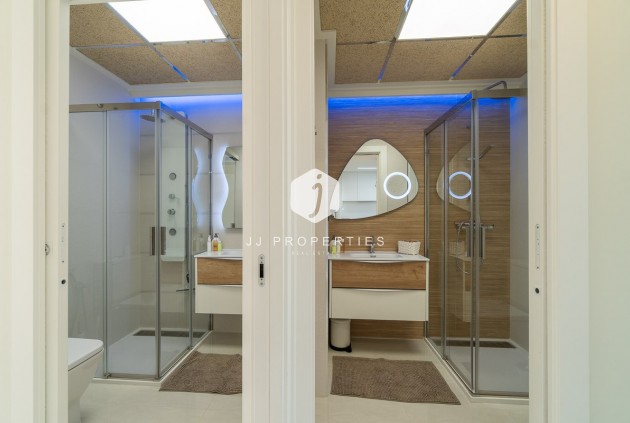 Resale - Apartment / flat -
Orihuela Costa - Costa Blanca