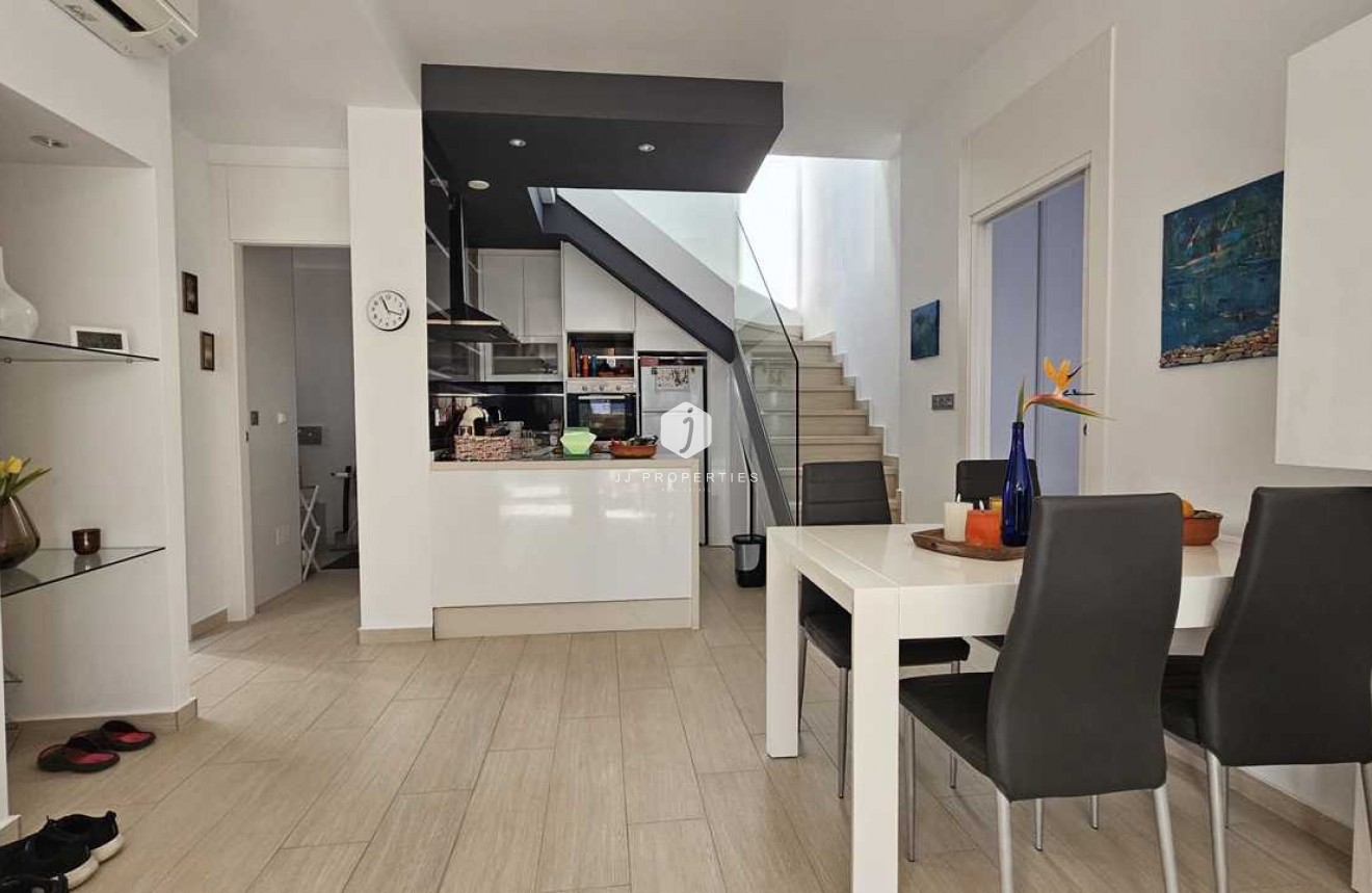 Resale - Villa -
Cabo Roig - Costa Blanca