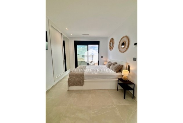 Resale - Villa -
Benijofar - Costa Blanca