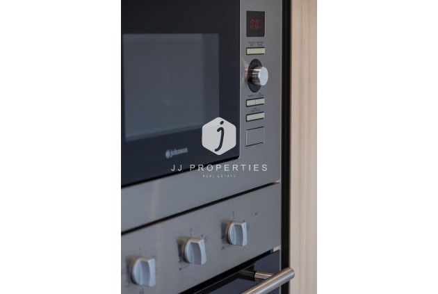 Z drugiej ręki - Daszek -
Orihuela Costa - Playa Flamenca