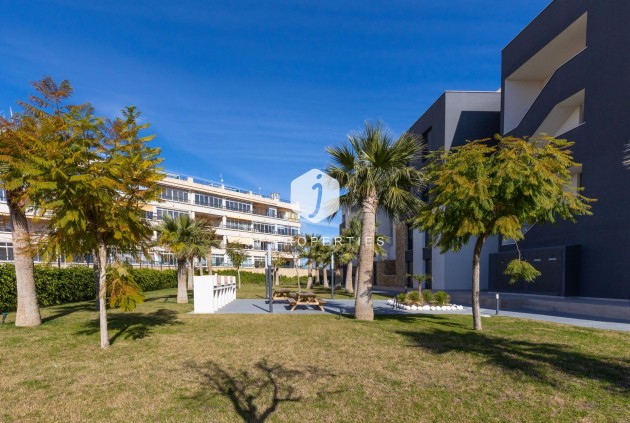 Z drugiej ręki - Daszek -
Orihuela Costa - Playa Flamenca