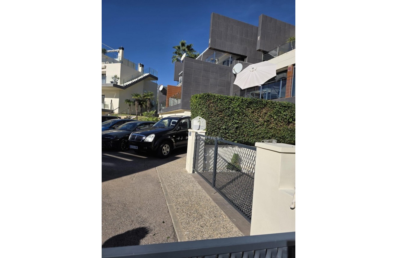 Segunda mano - Villa -
Orihuela Costa - Villamartín