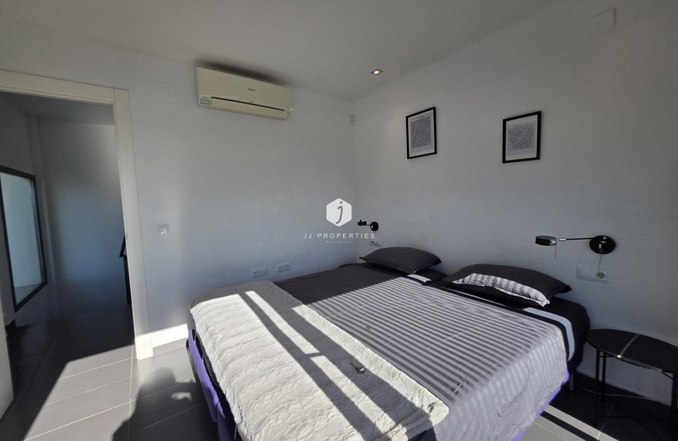 Segunda mano - Villa -
Orihuela Costa - Villamartín