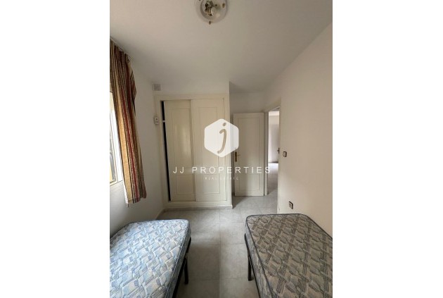 Z drugiej ręki - Bungalow -
Torrevieja