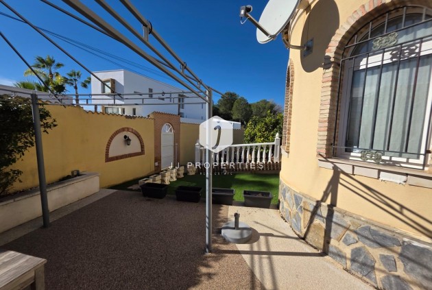 Resale - Villa -
Orihuela Costa - Villamartín-las Filipinas