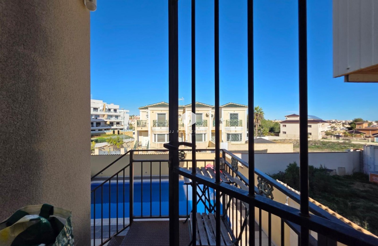 Resale - Villa -
Orihuela Costa - Villamartín-las Filipinas