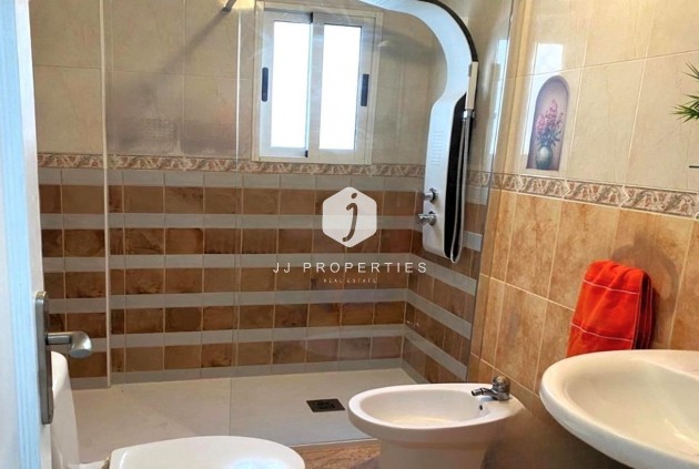 Resale - Penthouse -
Torrevieja - Playa del Cura