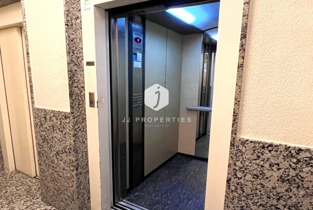 Resale - Penthouse -
Torrevieja - Playa del Cura