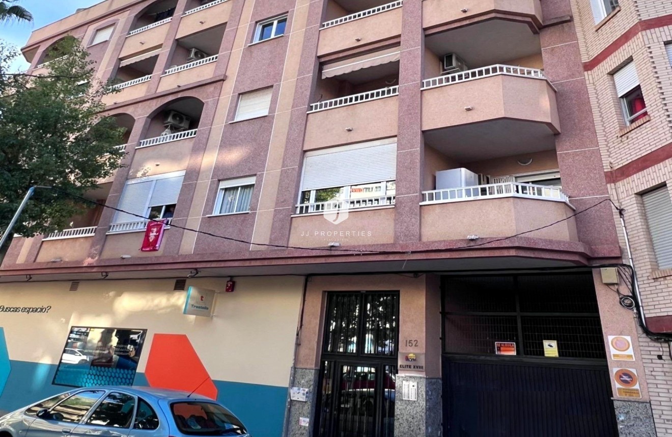 Resale - Penthouse -
Torrevieja - Playa del Cura