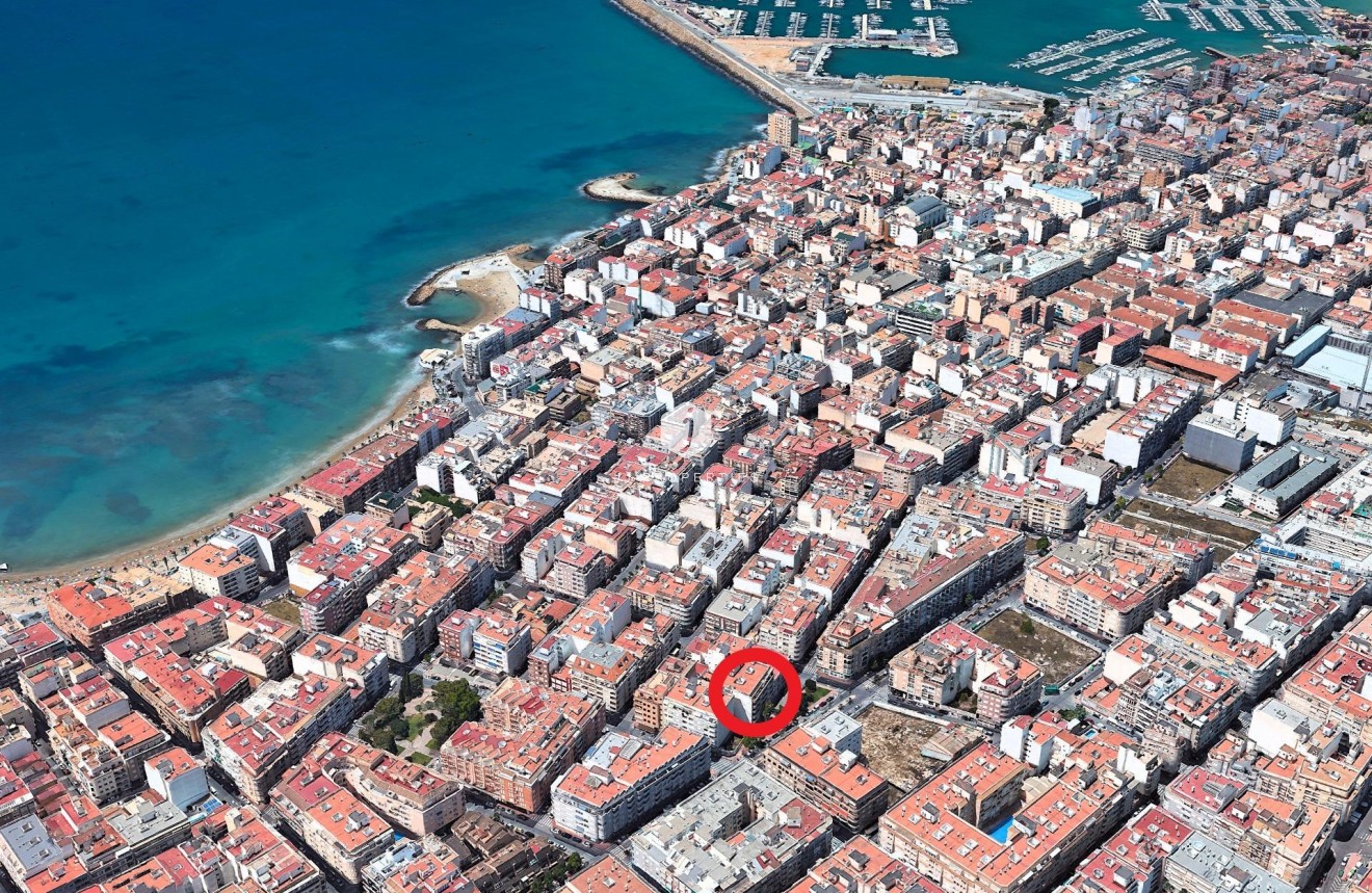 Resale - Penthouse -
Torrevieja - Playa del Cura