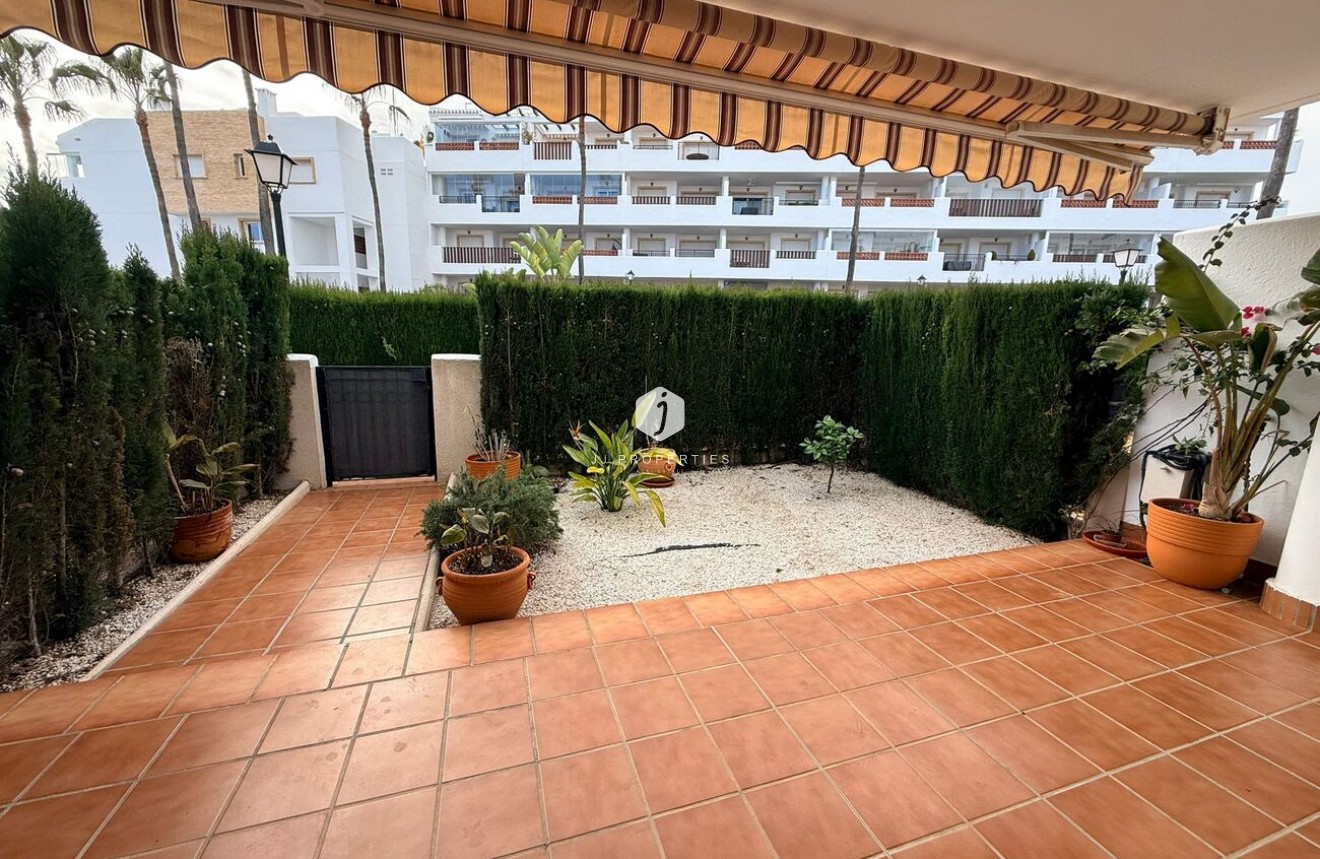 Resale - Apartment / flat -
Orihuela Costa - Villamartín