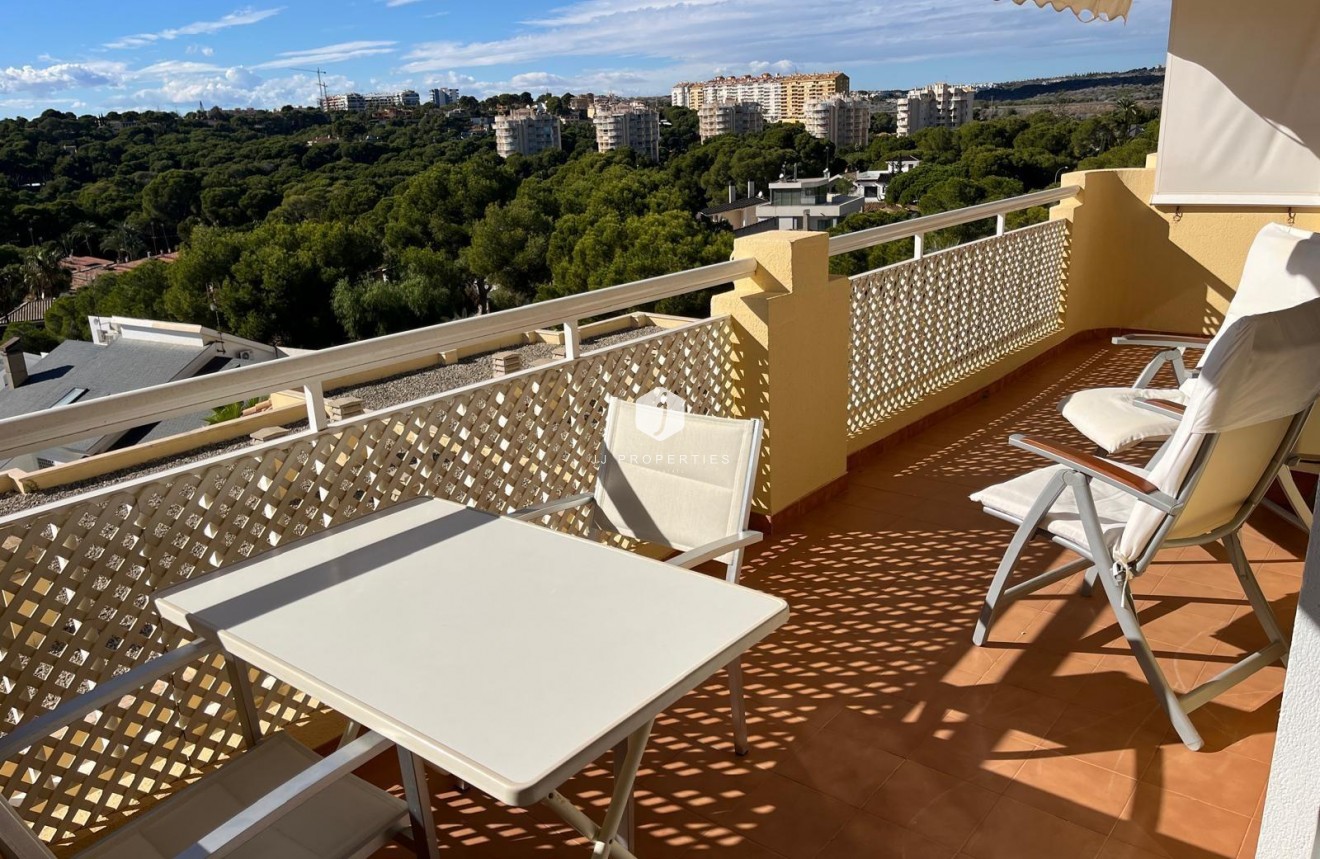 Resale - Apartment / flat -
Orihuela Costa - Campoamor